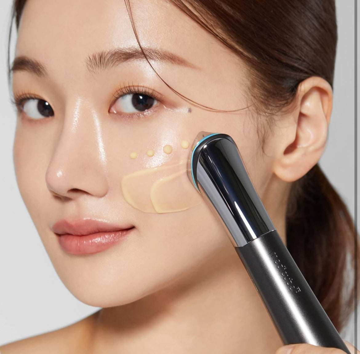 Medicube Age R Booster H Koreanisches Hautpflegegerät