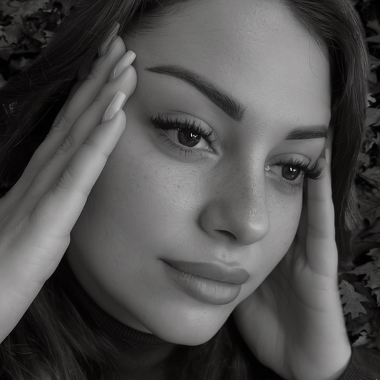 VOLUMENSCHULUNG WIMPERN