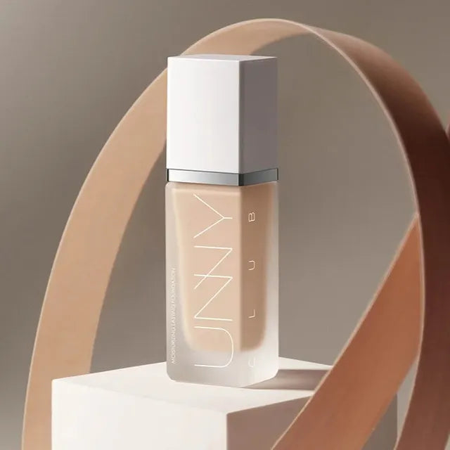 UNNY CLUB – Moisturizing Lasting Foundation (DRY SKIN)